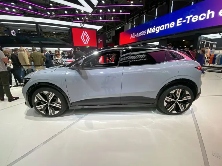 Renault Megane E-Tech Electric - Salone di Monaco 2021 - 6