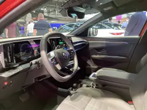 Renault Megane E-Tech Electric - Salone di Monaco 2021 - 7