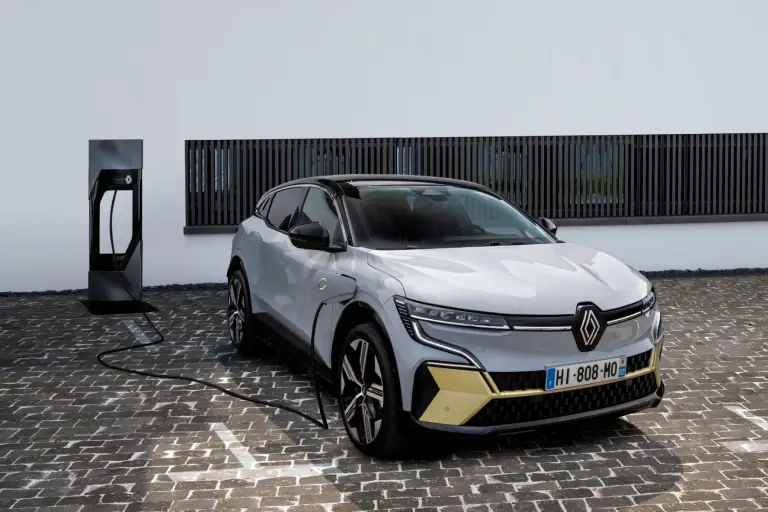 Renault Megane E-Tech Electric - 99