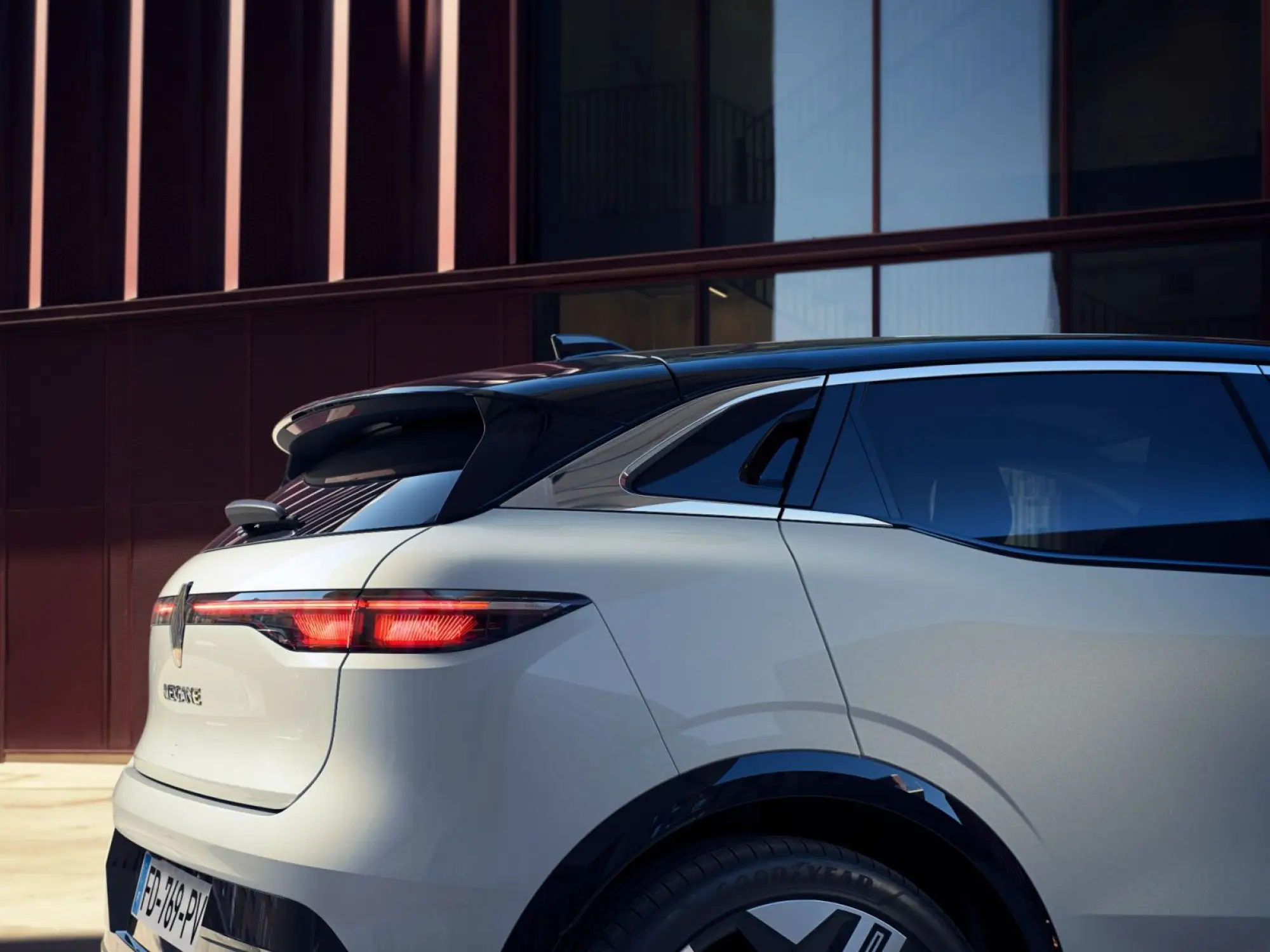 Renault Megane E-Tech Electric - 98