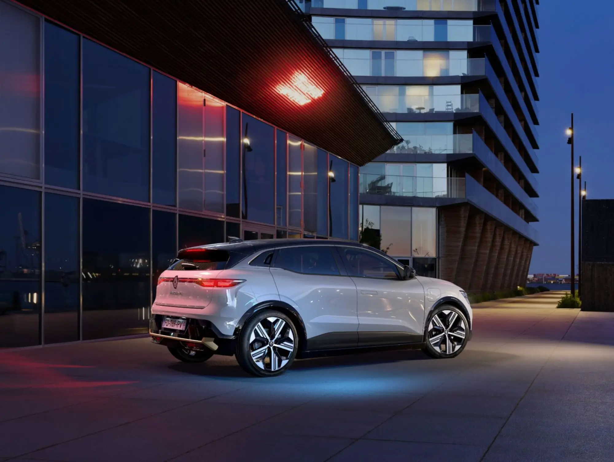 Renault Megane E-Tech Electric - 81