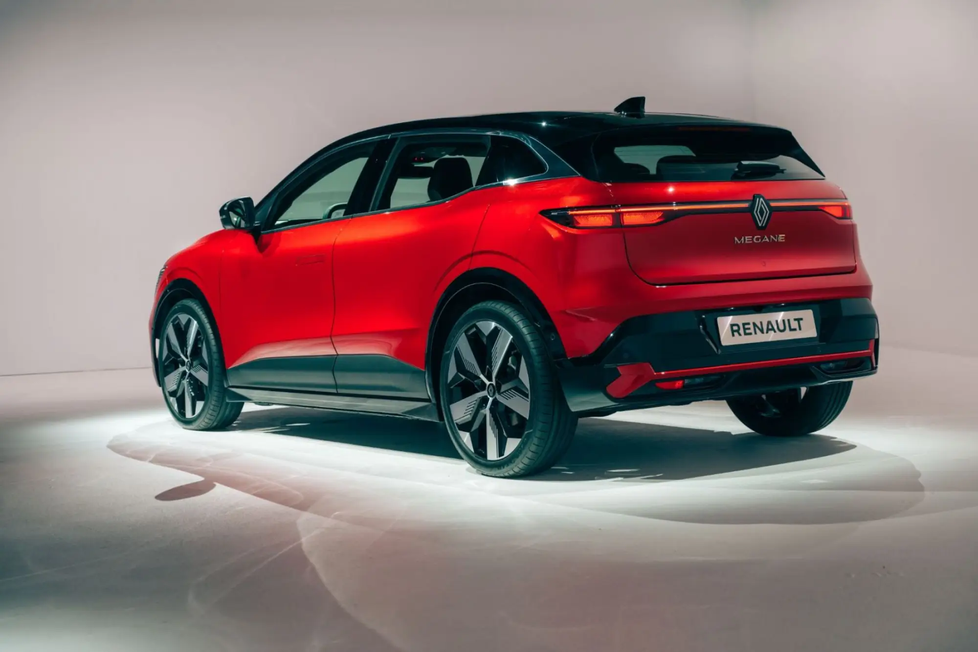 Renault Megane E-Tech Electric - 33