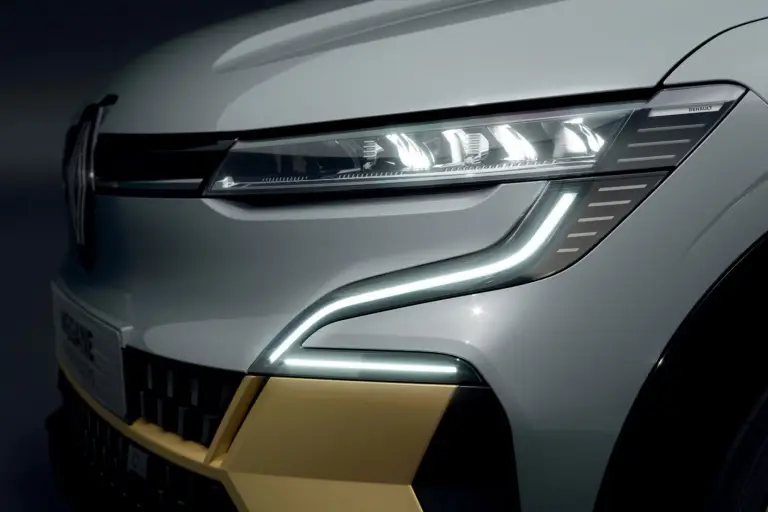 Renault Megane E-Tech Electric - 27
