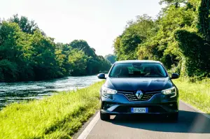 Renault Megane E-Tech Plug-in Hybrid - Prova su Strada