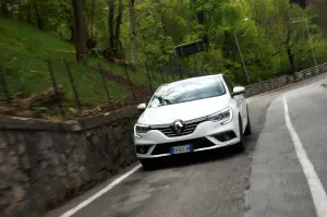 Renault Megane Grand Coupe' - prova su strada 2017