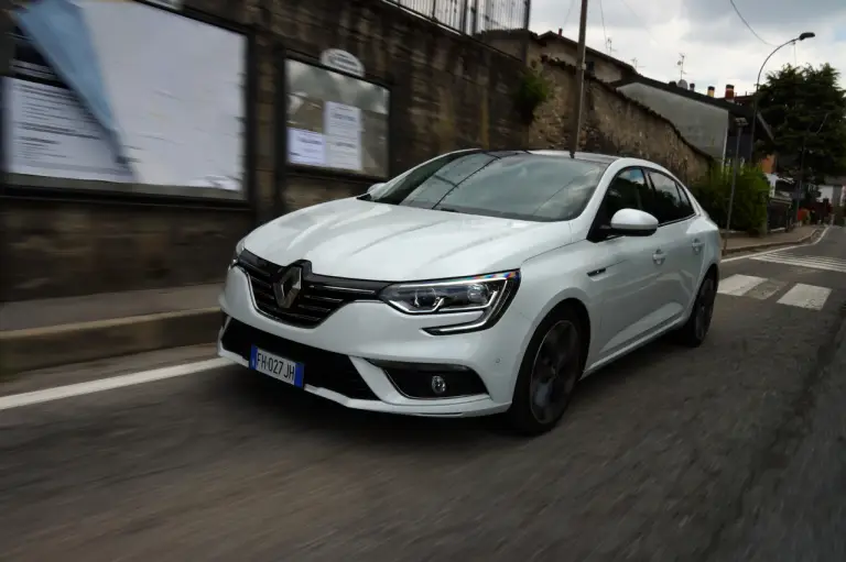 Renault Megane Grand Coupe' - prova su strada 2017 - 84