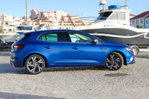 Renault Megane MY 2016 - Primo contatto - 6