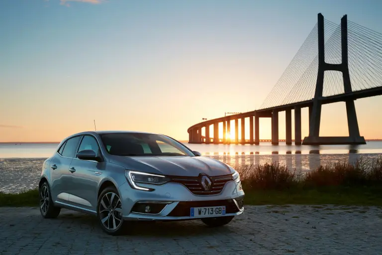 Renault Megane MY 2016 - 13