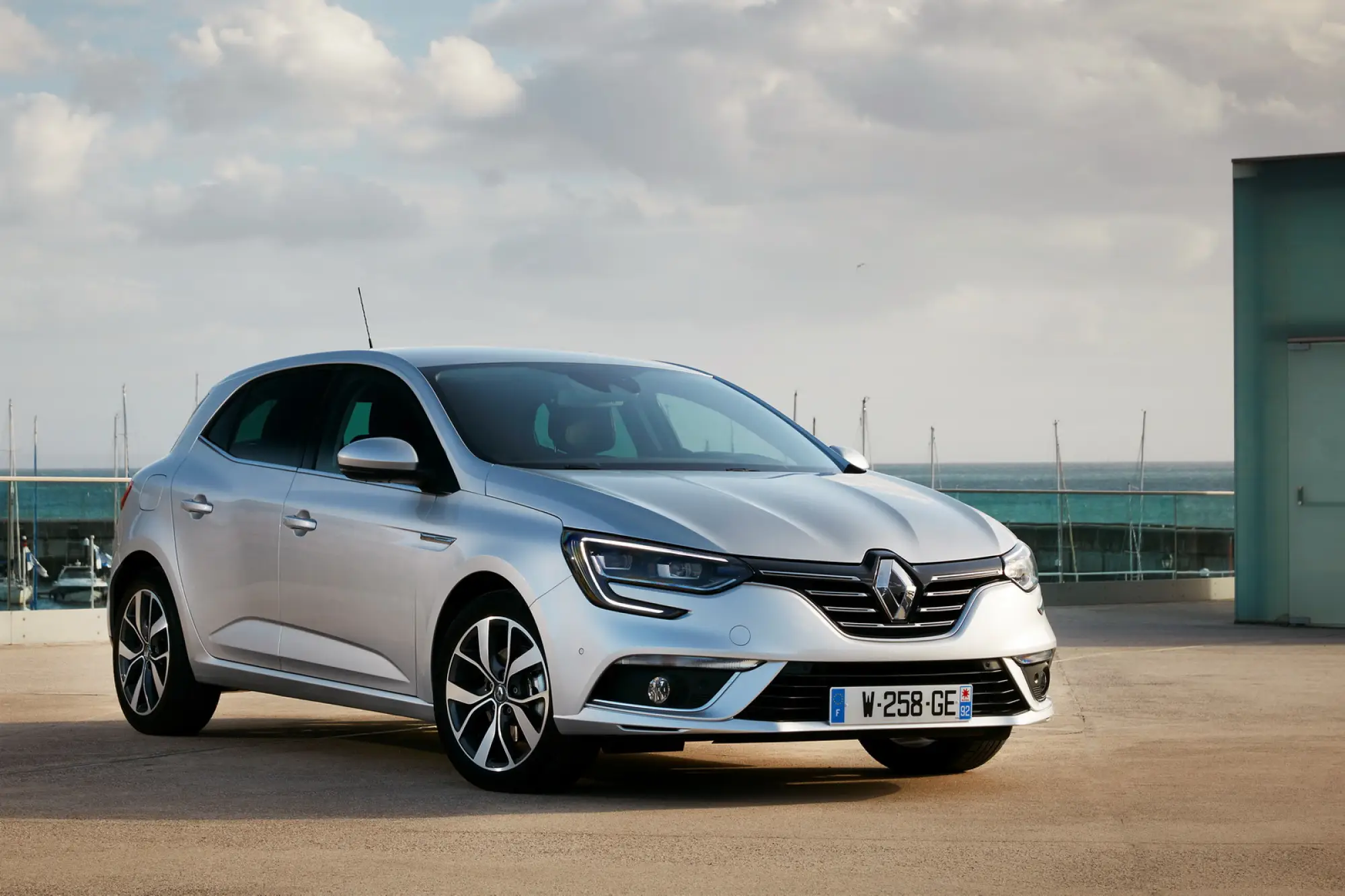Renault Megane MY 2016 - 9