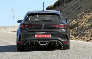 Renault Megane RS 2020 - Foto spia 05-09-2019 - 12