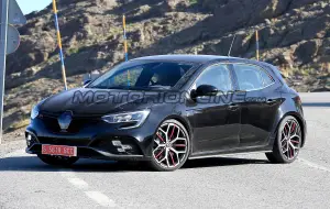 Renault Megane RS 2020 - Foto spia 05-09-2019