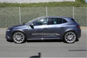 Renault Megane RS foto spia 5 ottobre 2016