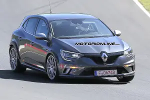 Renault Megane RS foto spia 5 ottobre 2016 - 7