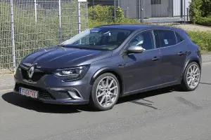 Renault Megane RS foto spia 5 settembre 2016