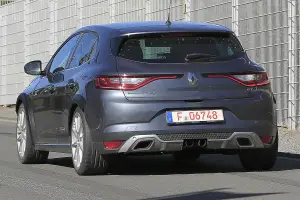 Renault Megane RS foto spia 5 settembre 2016