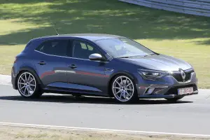 Renault Megane RS foto spia 5 settembre 2016