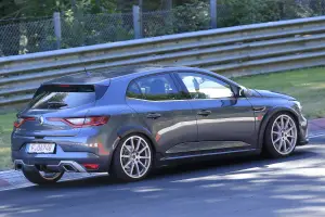 Renault Megane RS foto spia 5 settembre 2016
