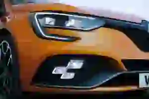 Renault Megane RS MY 2018 - 10