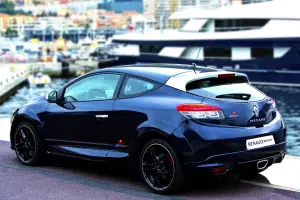 Renault Megane RS Red Bull Racing RB8