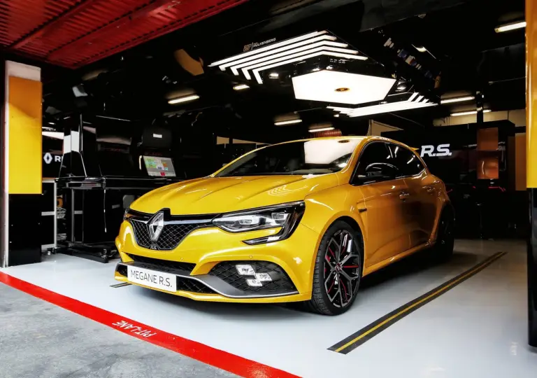 Renault Megane RS Trophy MY 2019 - Intervista a Patrice Ratti - 4