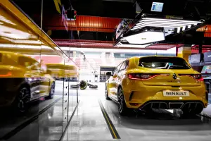 Renault Megane RS Trophy MY 2019 - 25