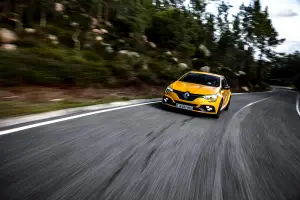 Renault Megane RS Trophy MY 2019 - 73