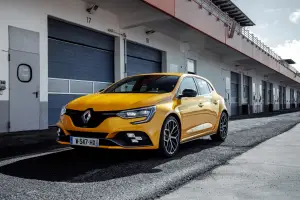 Renault Megane RS Trophy MY 2019 - 86