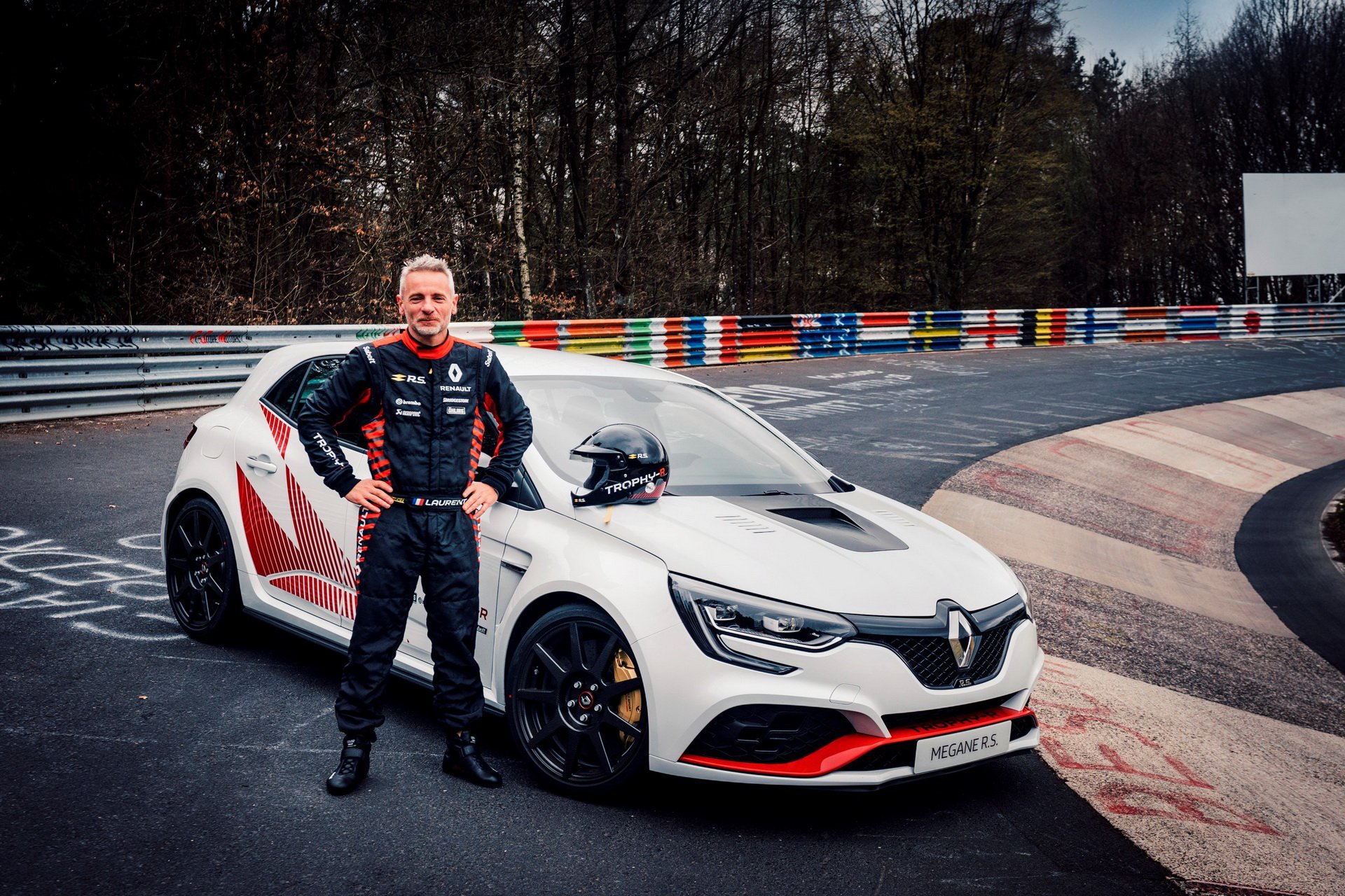 Renault Megane RS Trophy-R - Nurburgring