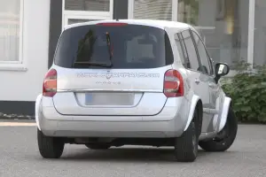 Renault Modus foto spia - 5