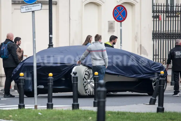 Renault - Nuovo concept - Foto spia - 1