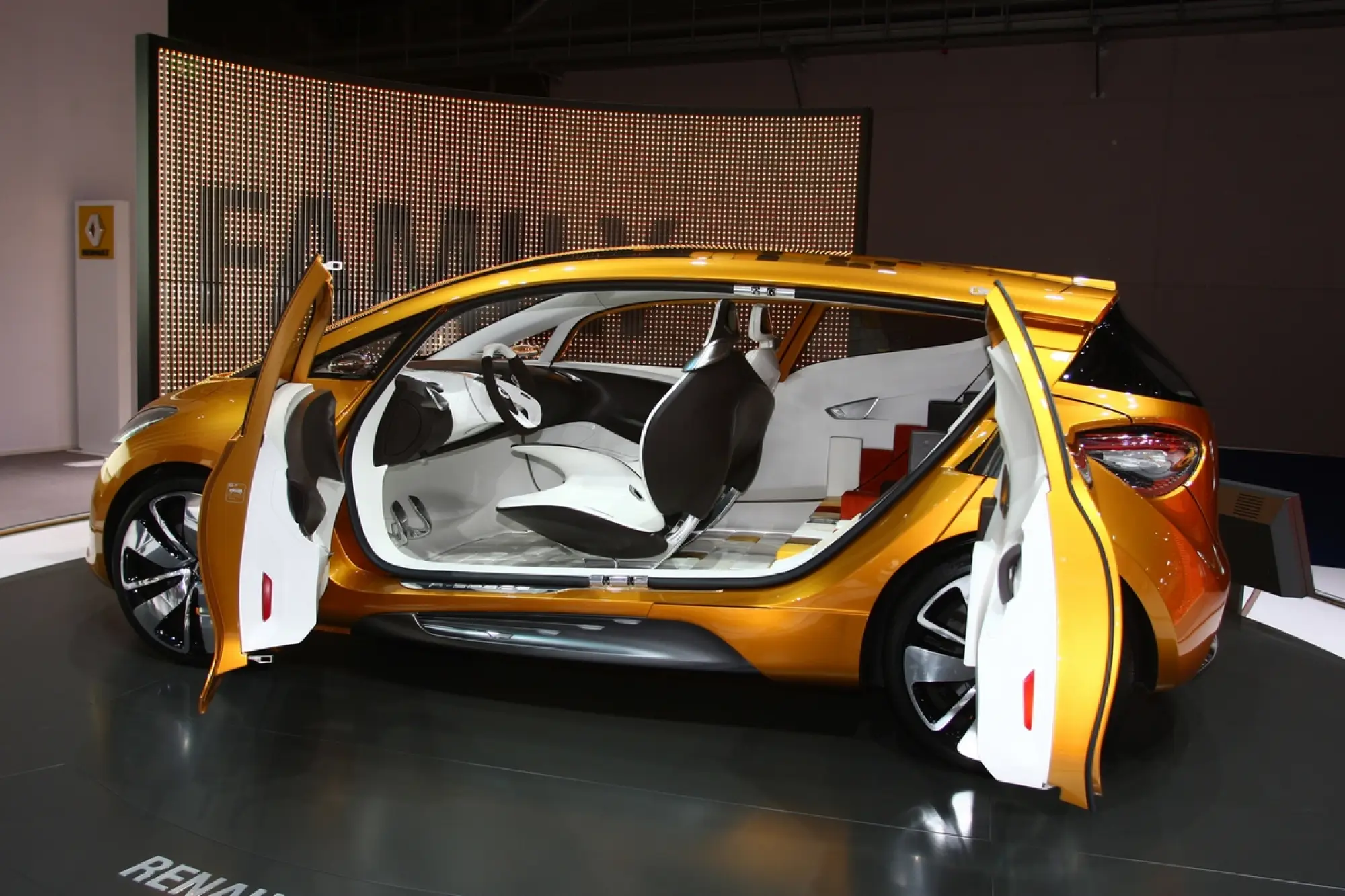 Renault R-Space - Salone di Francoforte 2011 - 8