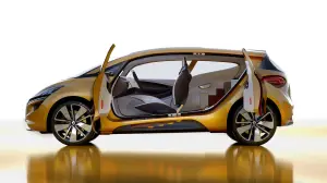Renault R-Space - 7