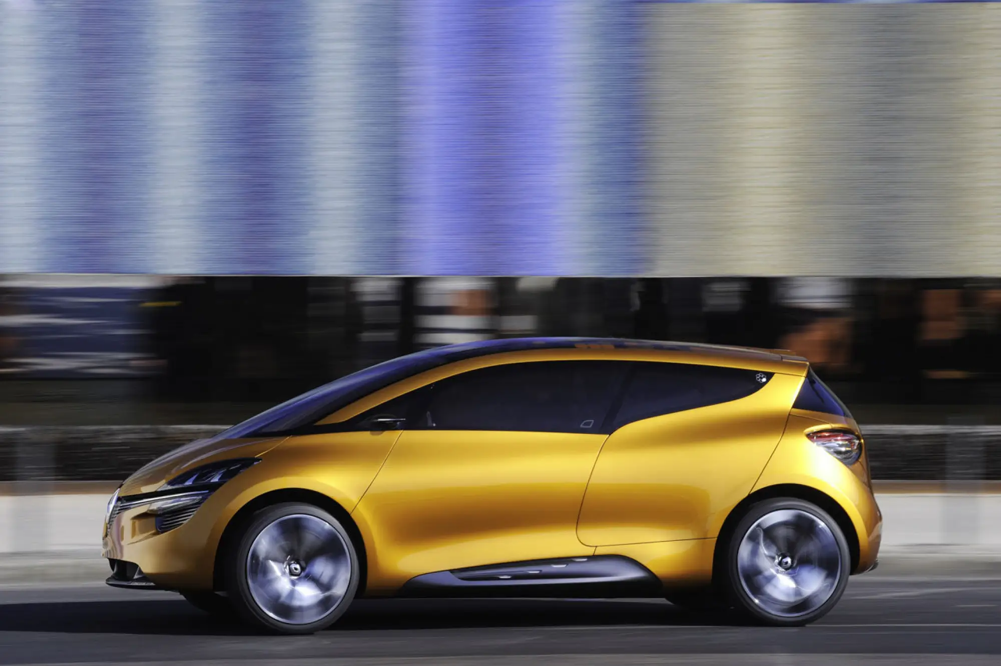 Renault R-Space - 1
