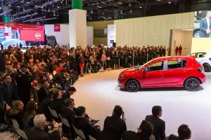 Renault Sandero R.S. 2.0 - Buenos Aires Motor Show 2015 - 7