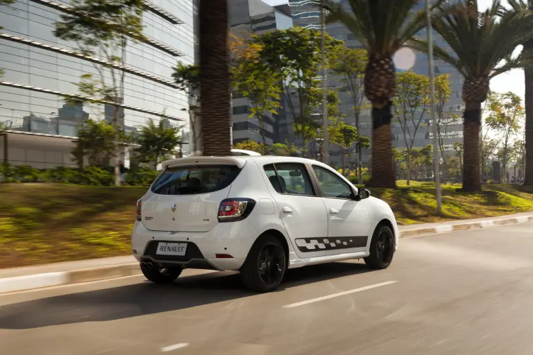 Renault Sandero RS - Mega Gallery - 44