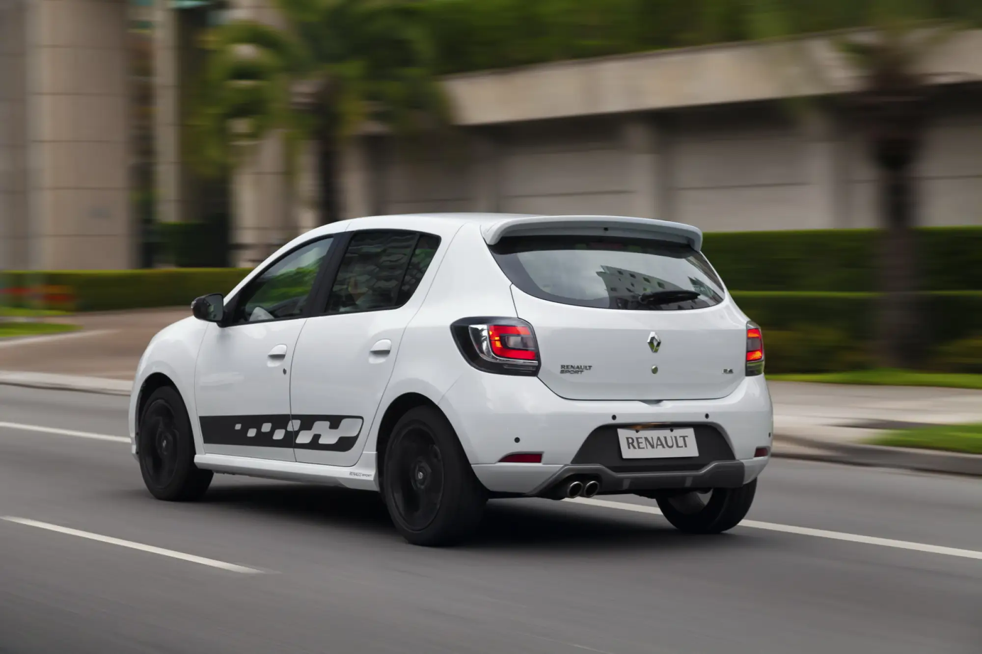 Renault Sandero RS - Mega Gallery - 48