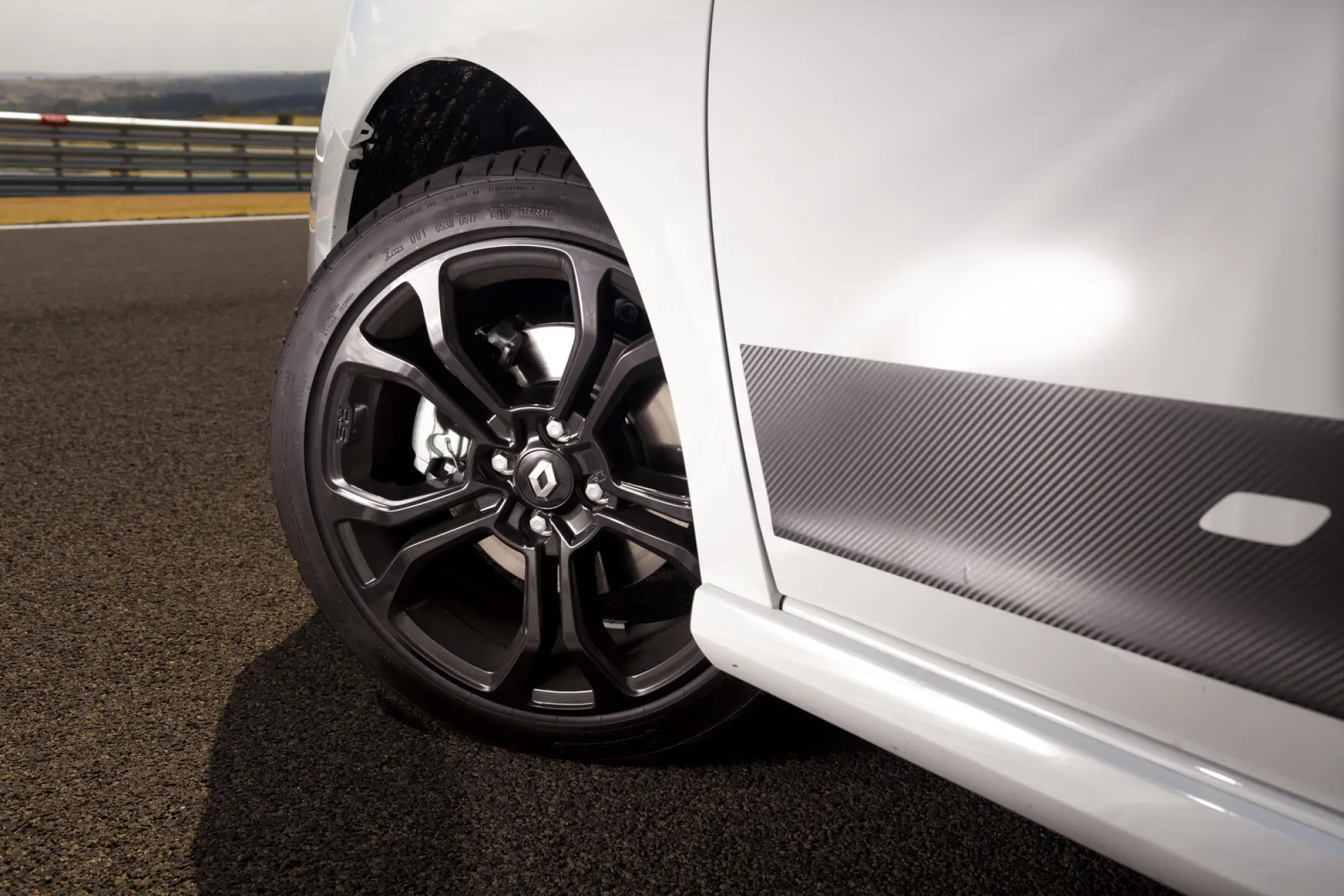 Renault Sandero RS - Mega Gallery - 54