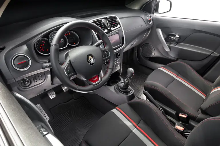 Renault Sandero RS - Mega Gallery - 6