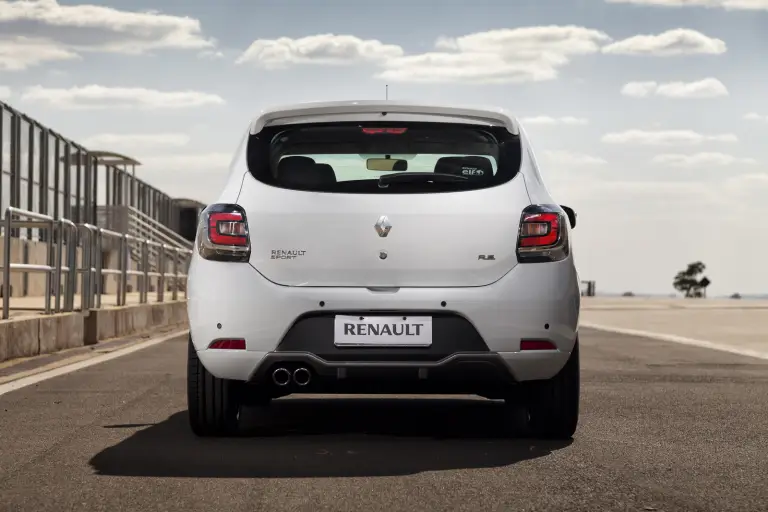 Renault Sandero RS - Mega Gallery - 16