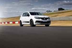 Renault Sandero RS - Mega Gallery - 18