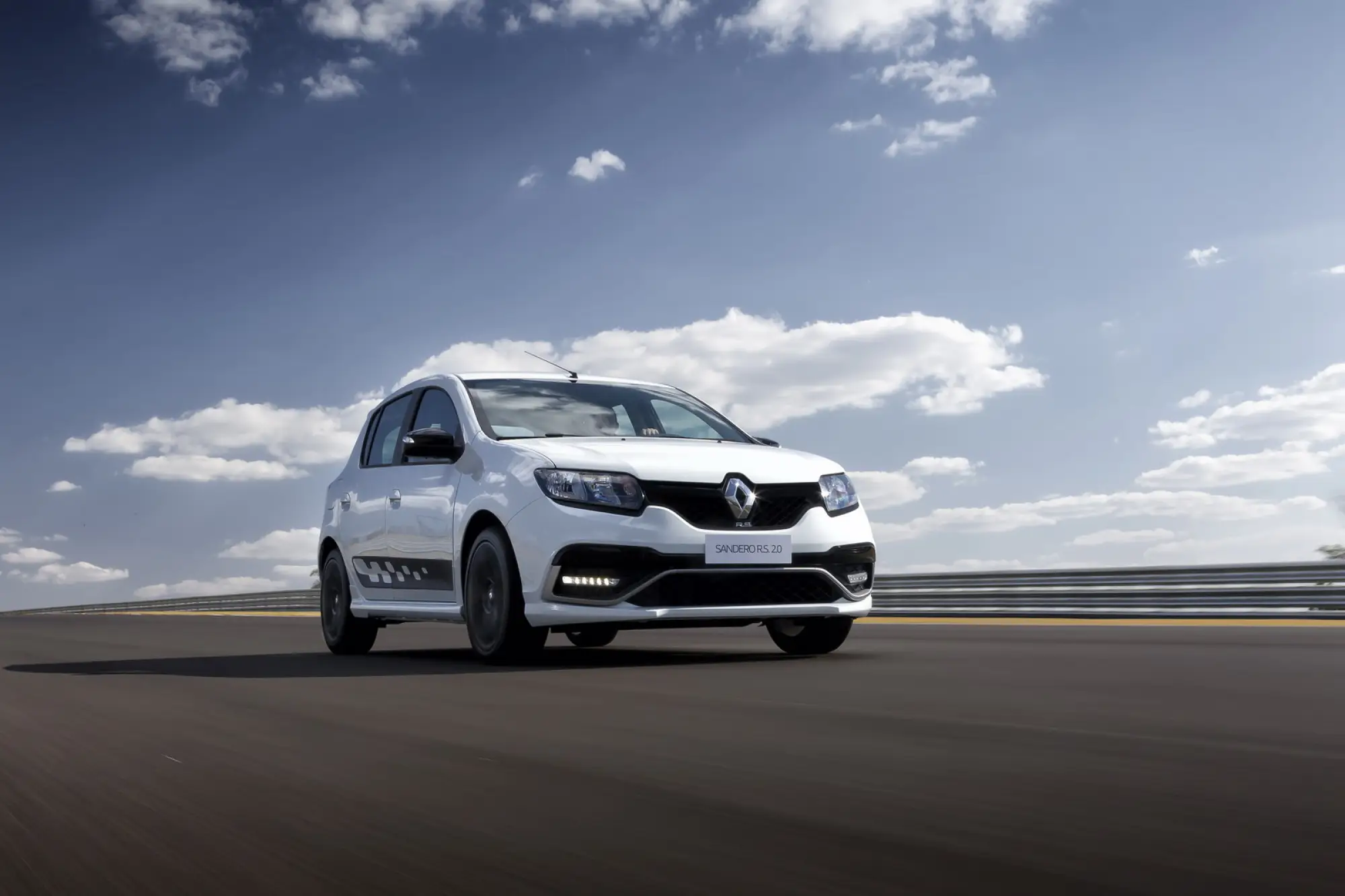 Renault Sandero RS - Mega Gallery - 19