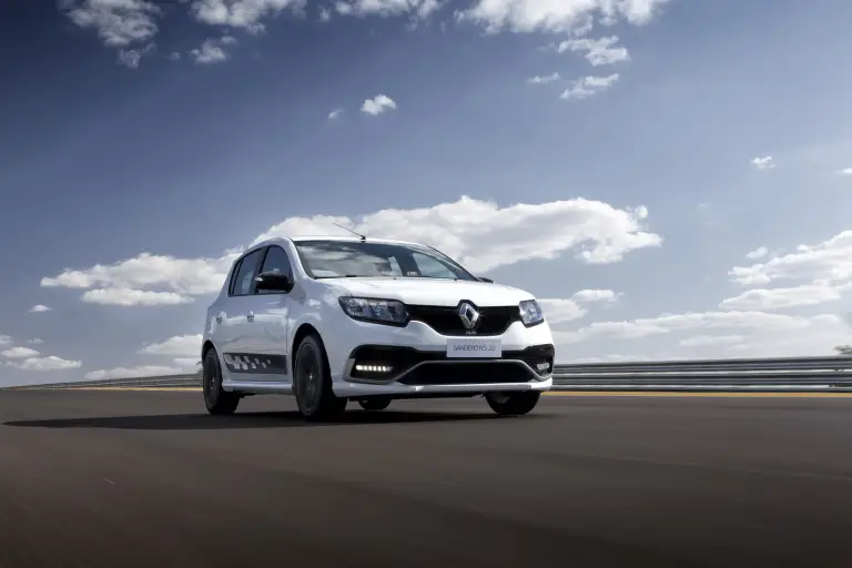 Renault Sandero RS - Mega Gallery - 19