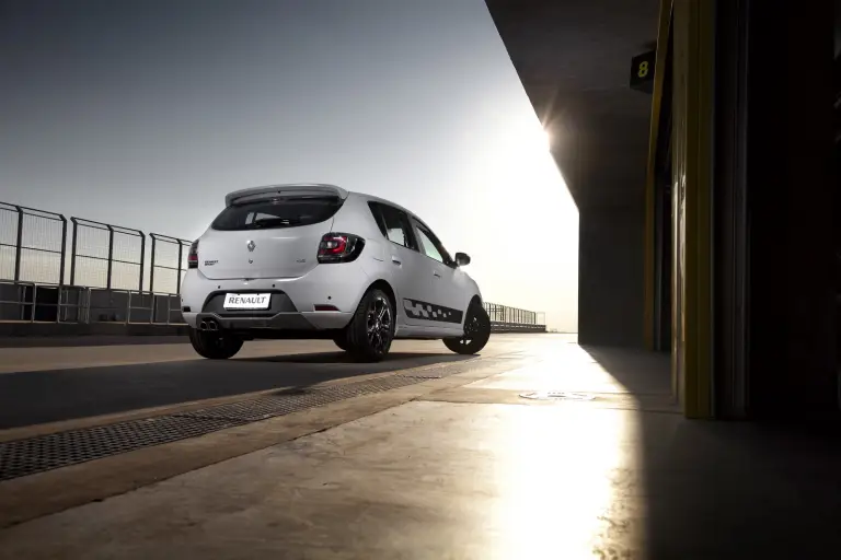 Renault Sandero RS - Mega Gallery - 29