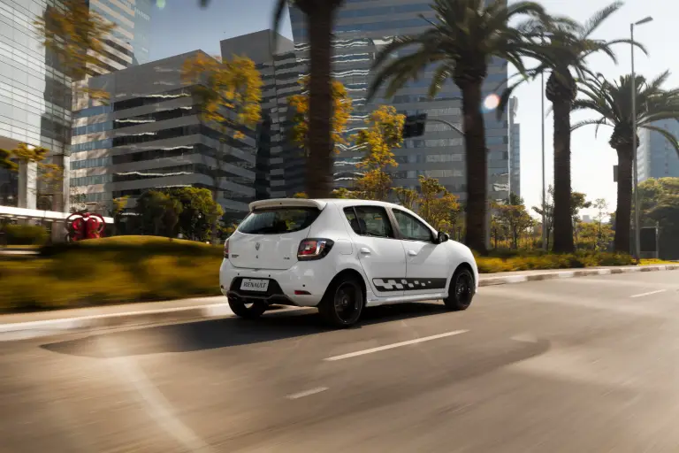 Renault Sandero RS - Mega Gallery - 32