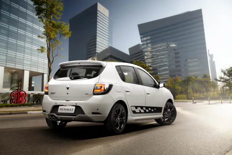 Renault Sandero RS - Mega Gallery - 34