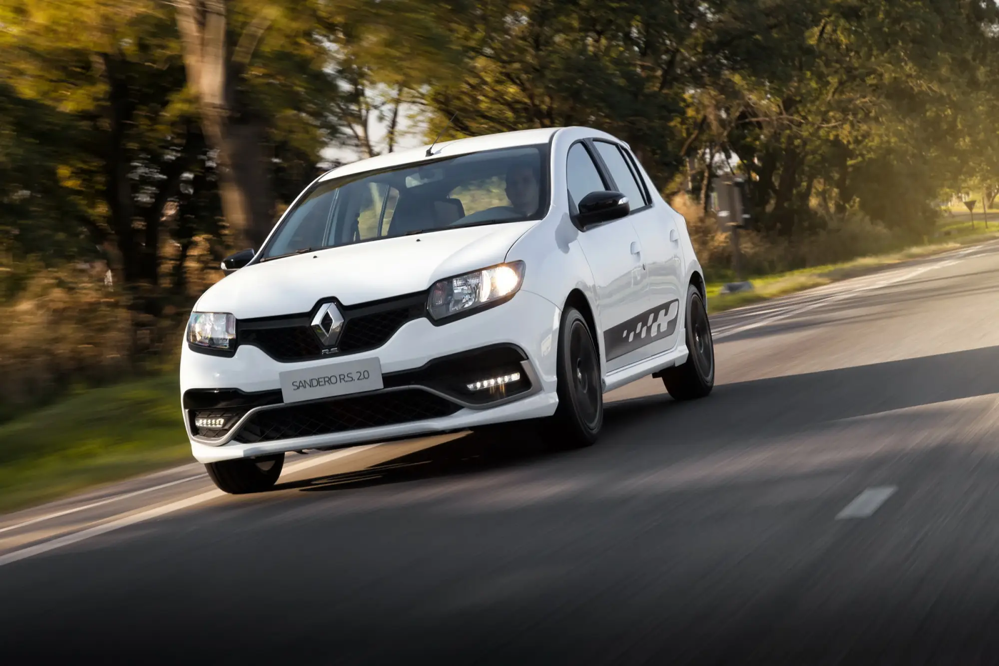 Renault Sandero RS - Mega Gallery - 36