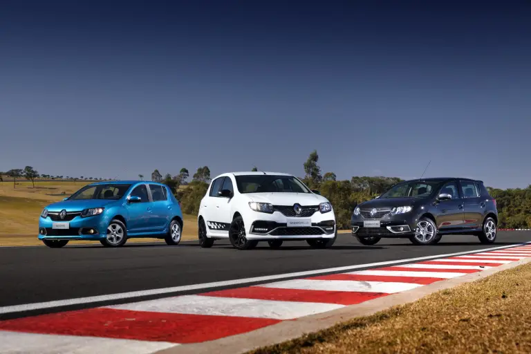 Renault Sandero RS - Mega Gallery - 38