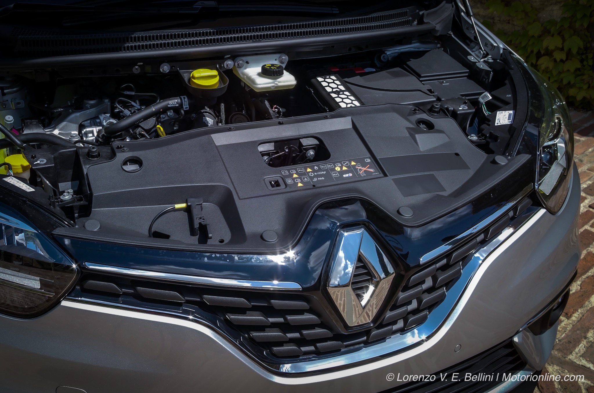 Renault Scenic 1.3 TCe - Test Drive in Anteprima