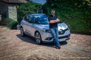 Renault Scenic 1.3 TCe - Test Drive in Anteprima - 11