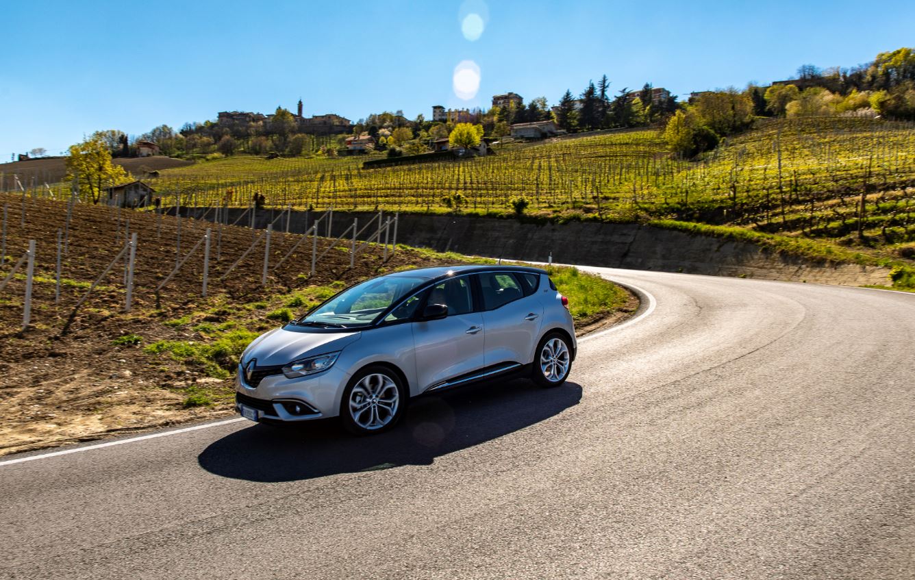 Renault Scenic 2019 e Renault Grand Scenic 2019 - La prova del motore 1.7 dCi Blue